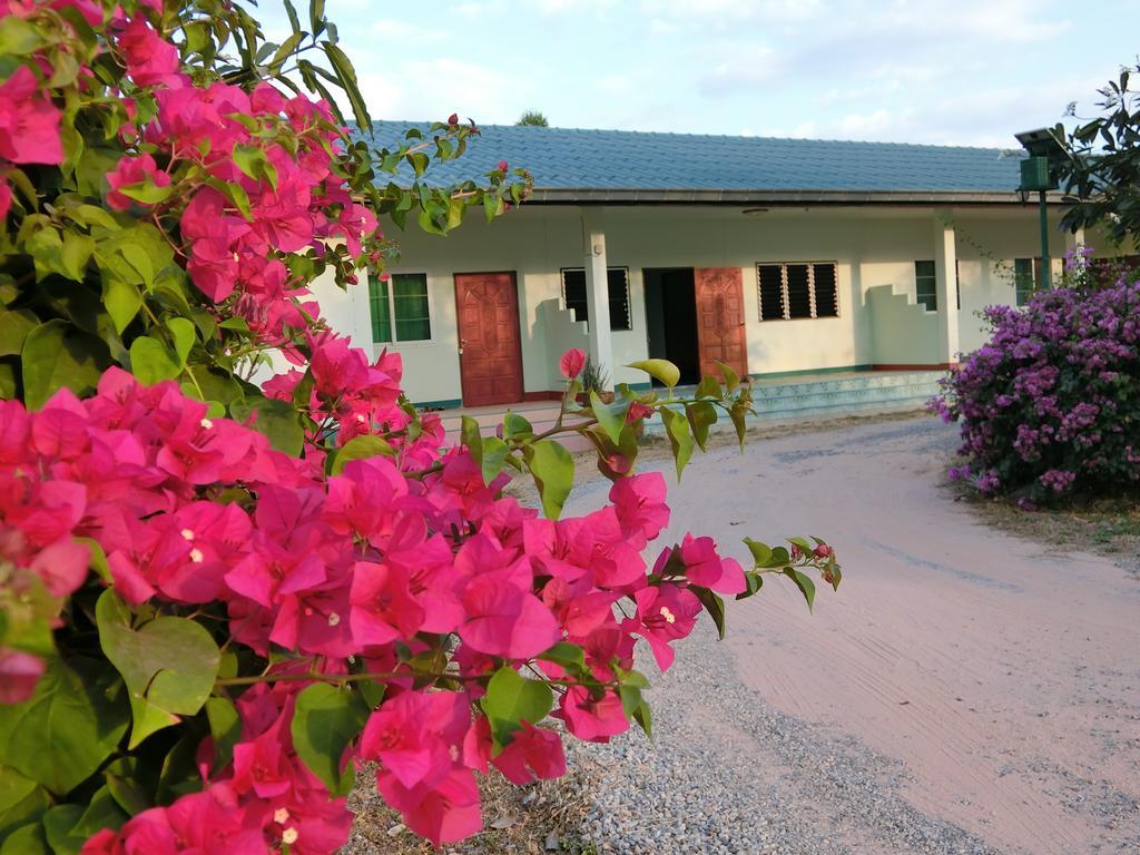 Eidi Homestay Nong Kung Si المظهر الخارجي الصورة